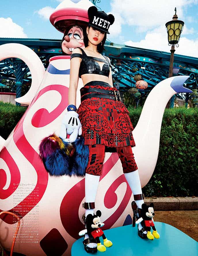 VOGUE JAPAN - 2014
Photographer: Giampaolo Sgura
Model: Georgia May Jagger - Chiharu Hokunugi
Stylist: Anna Dello Russo
Location: Paris - France