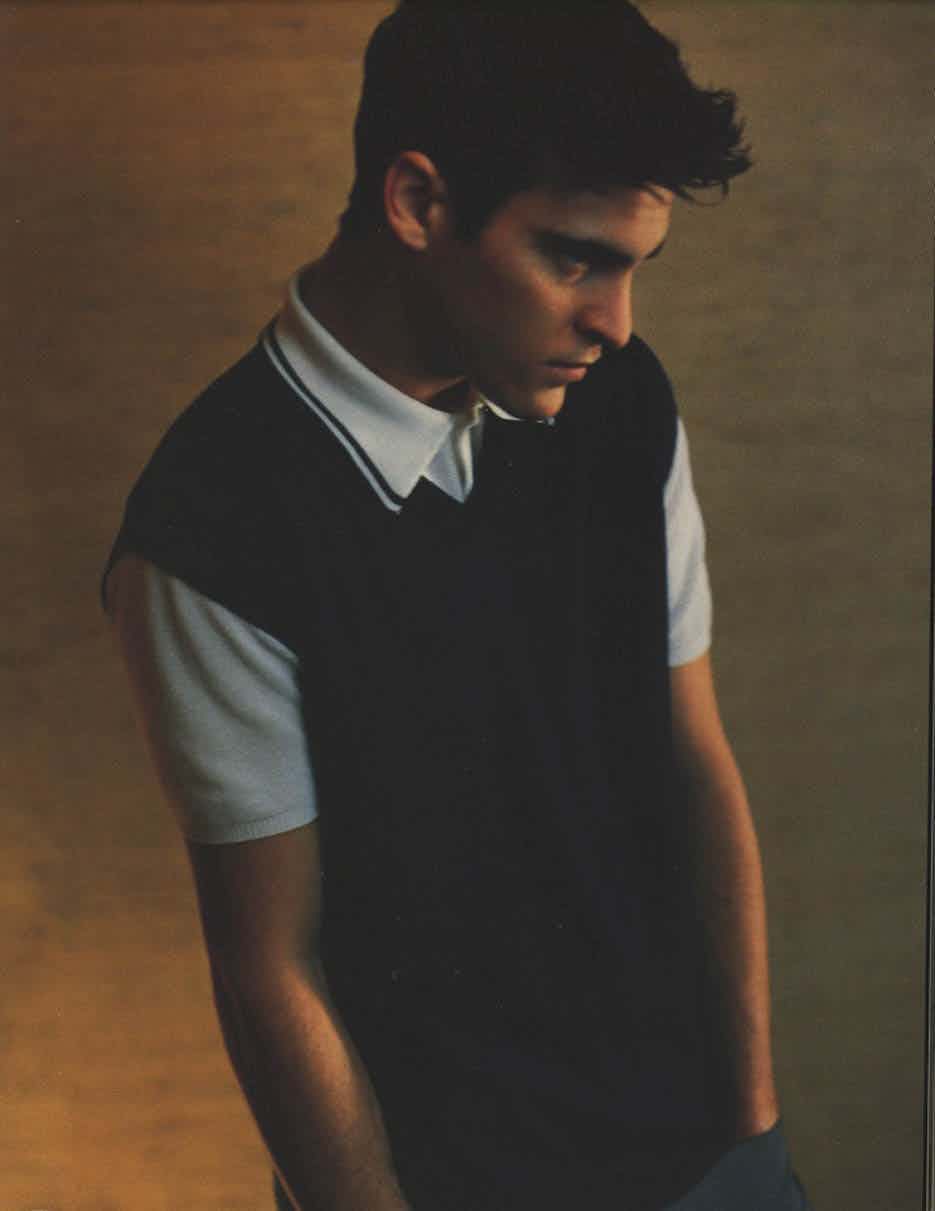 PRADA - Men's S/S 1997
Photographer: Glen Luchford
Model: Joaquin Phoenix
Stylist: David Bradshaw
Location: Milan - Italy