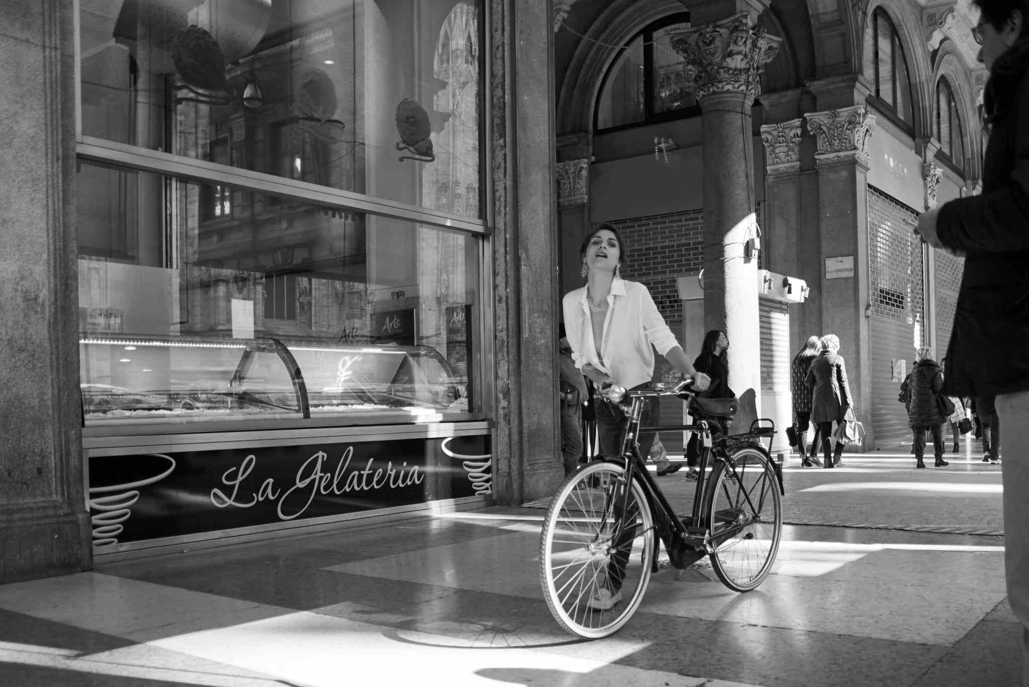 BUCCELLATI - 2015
Photographer: Peter Lindbergh
Model: Elisa Sednaoui
Location: Milan - Italy