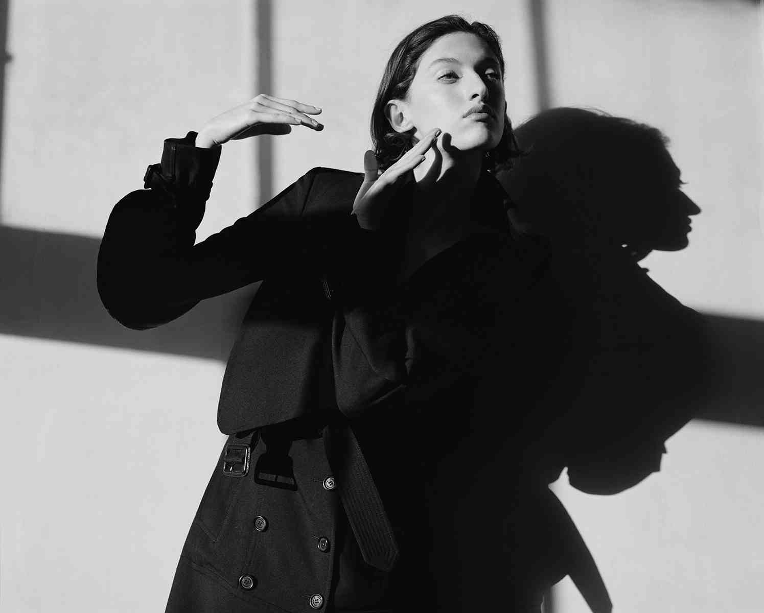 T-MAGAZINE CHINA - January 2017
Photographer: Ben Weller
Model: Amber Witcomb
Stylist: Woo Wu
Location: London, UK