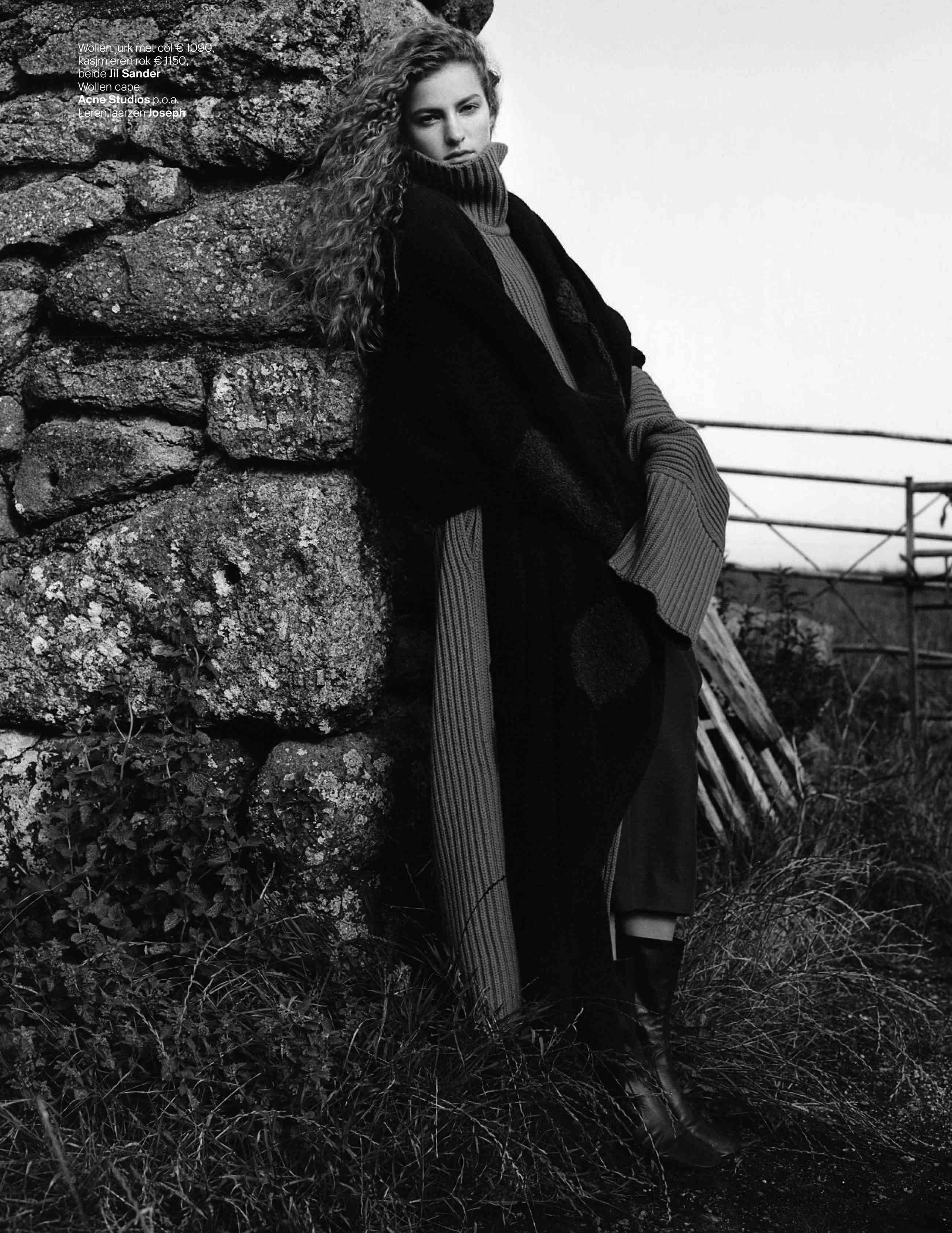 VOGUE NETHERLANDS - October 2017
Photographer: Ben Weller
Model: Felice Nova
Stylist: Dimphy Den Otter
Location: Cornwall, UK